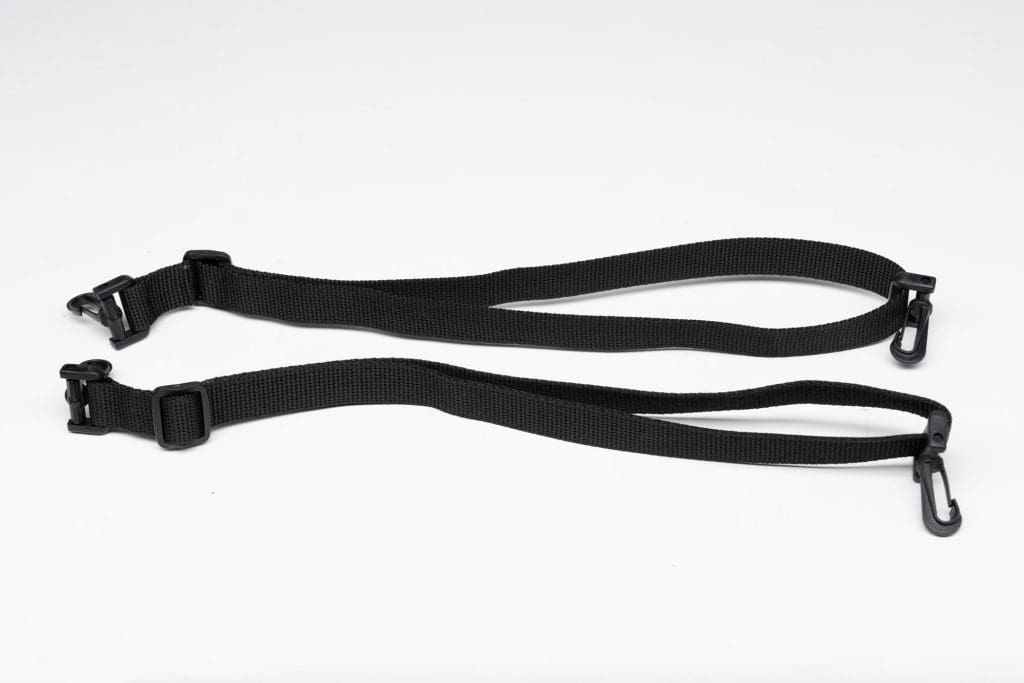 Rear seat attachment straps for 70025 bag