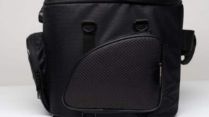 Side view of 70025 bag with side mounted D-rings Side view of 70025 bag with side mounted D-rings