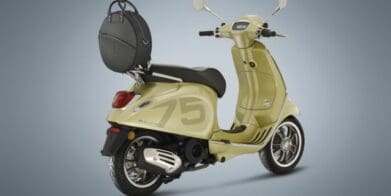 Vespa 75th Anniversary Edition