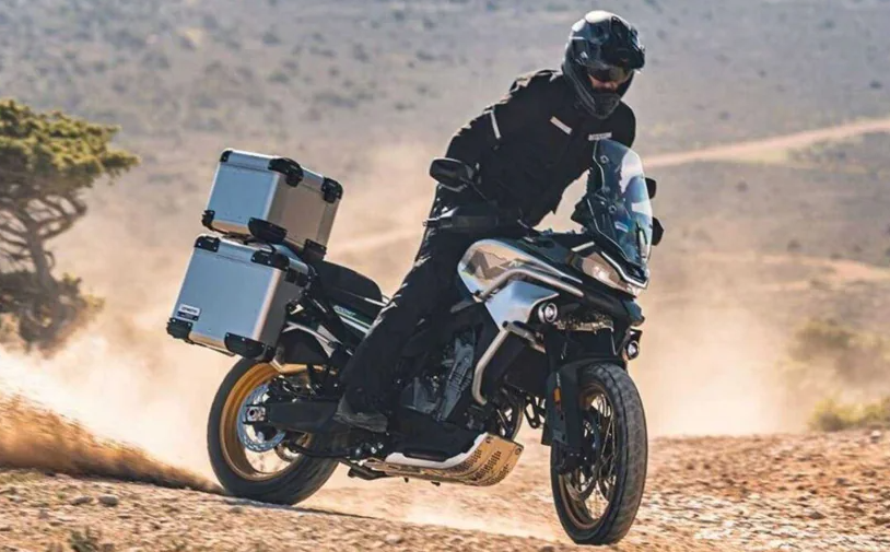 CFMoto's 800 MT to Come in Two Versions - webBikeWorld