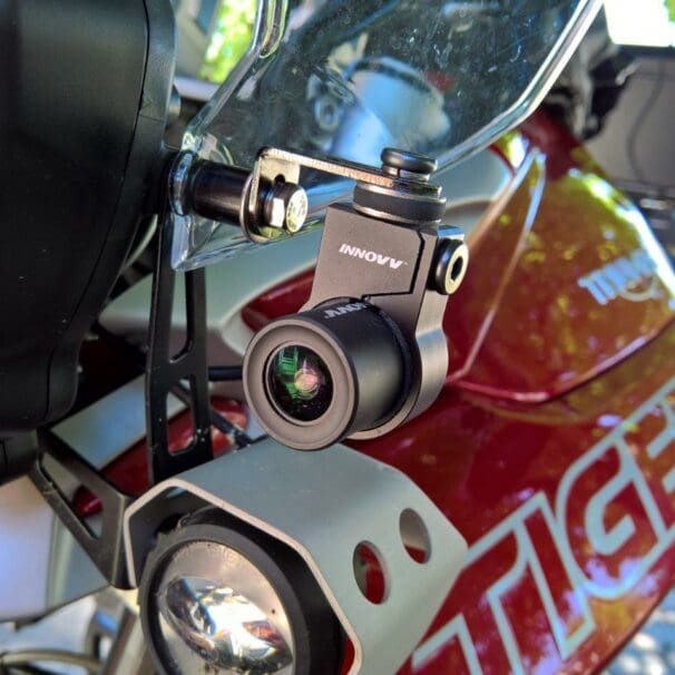 Innovv installed on Triumph Tiger