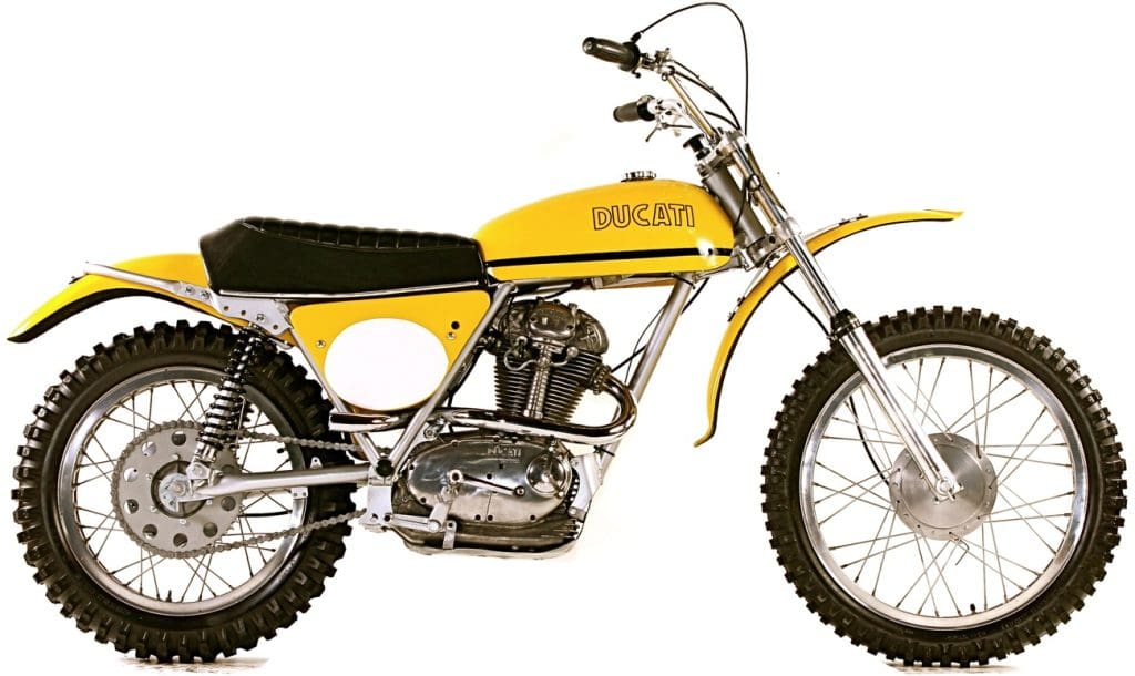 1962 Ducati 250 Scrambler Side View