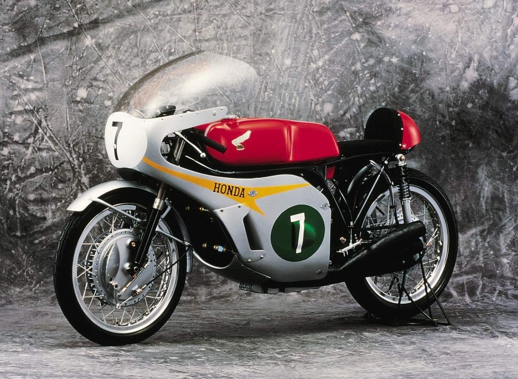 966 Honda RC166 Side View