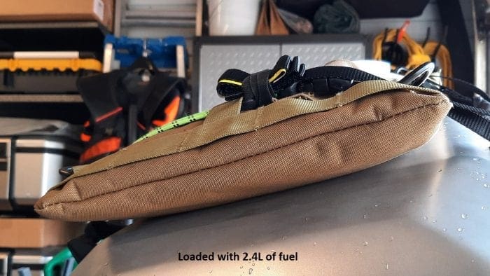Fuel cell with 2.4L of liquid Fuel cell with 2.4L of liquid