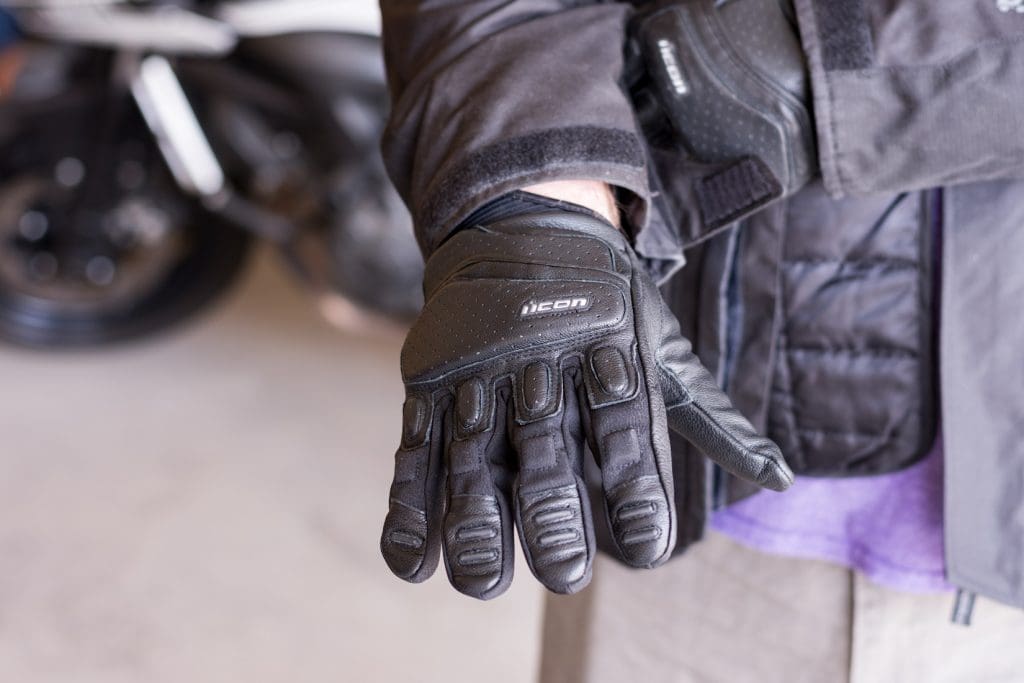 Icon SuperDuty II gloves top and wrist fit