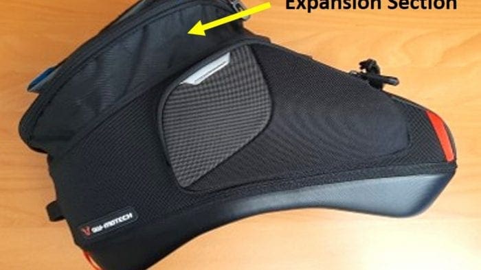Expansion zipper on the SW Motech GS pro tank bag Expansion zipper on the SW Motech GS pro tank bag