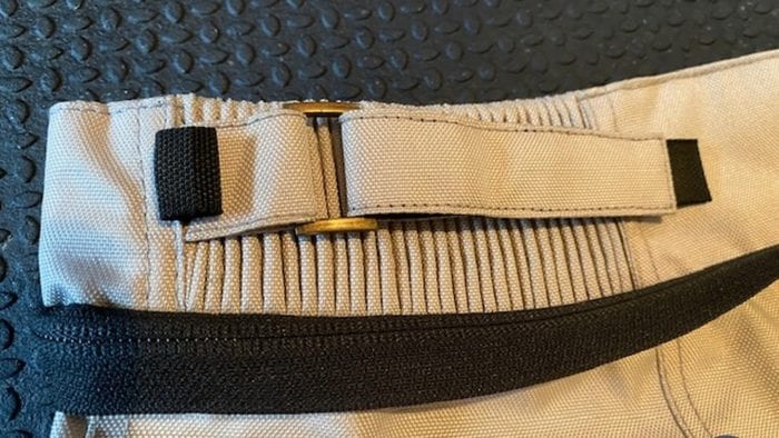 Closeup of the Falcon pants waistband