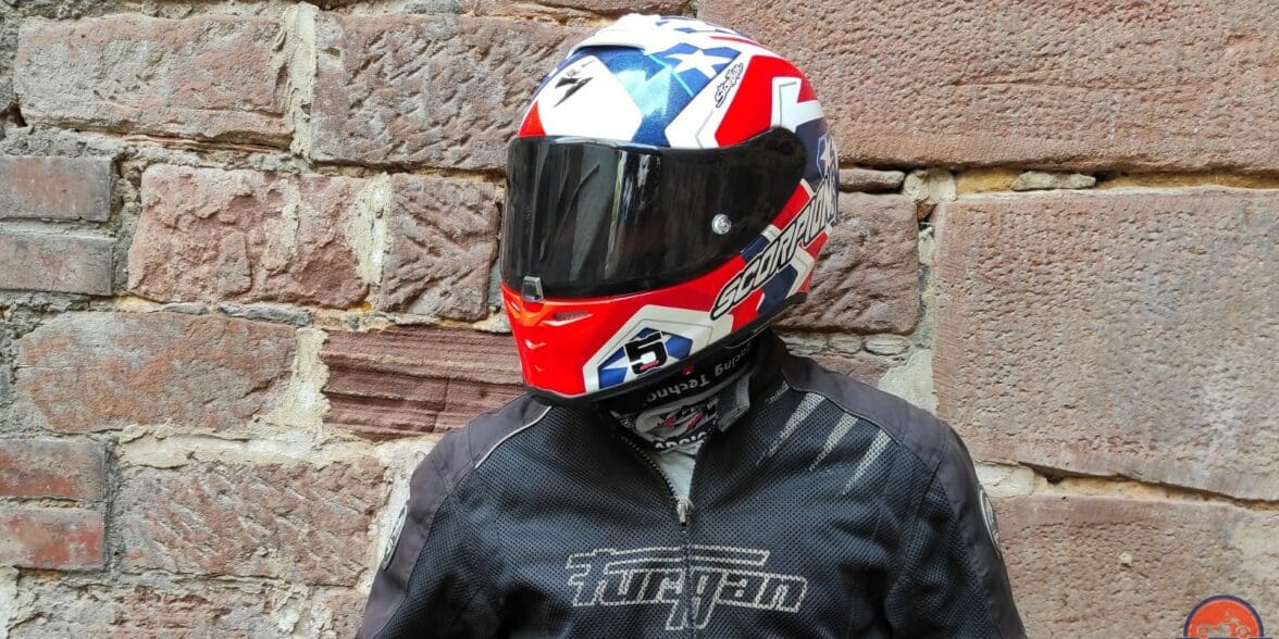 REVIEW Scorpion EXO R1 Air Bautista Helmet