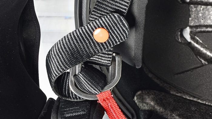 The chinstrap found in the Shark Spartan GT Replikan. The chinstrap found in the Shark Spartan GT Replikan.