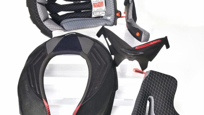 The comfort padding found in the Shark Spartan GT Replikan helmet. The comfort padding found in the Shark Spartan GT Replikan helmet.