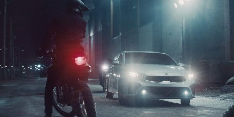a KIA commercial shows a motorist in a bad light