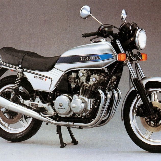 Honda Sabre VF1100 V65 Shadow Sabre, VF1100S - webBikeWorld