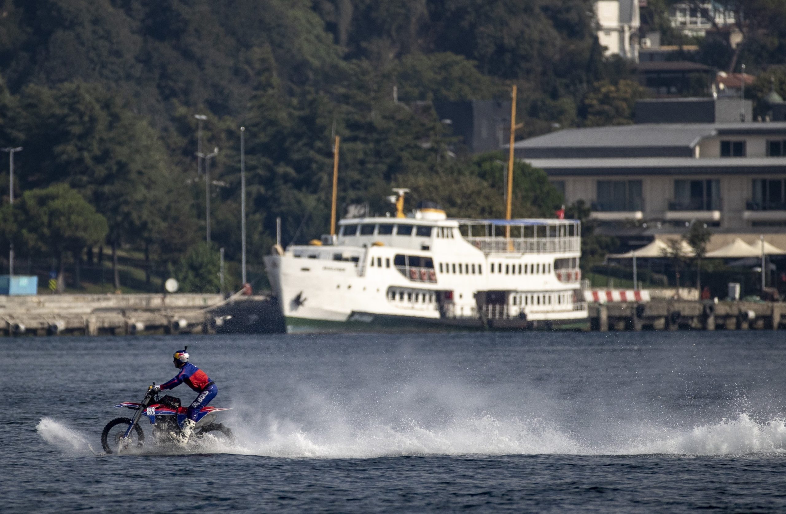 A view of Robbie Maddison riding the Strait of Istanbul on his custom water bike