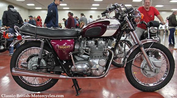 Motobécane fête ses 100 ans d'histoire ! 72Triumph-Trident-R1