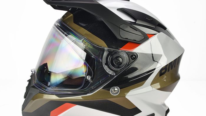 The BMW GS Pure helmet as seen from the left side.