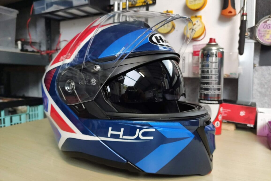 HJC i90 Helmet Review