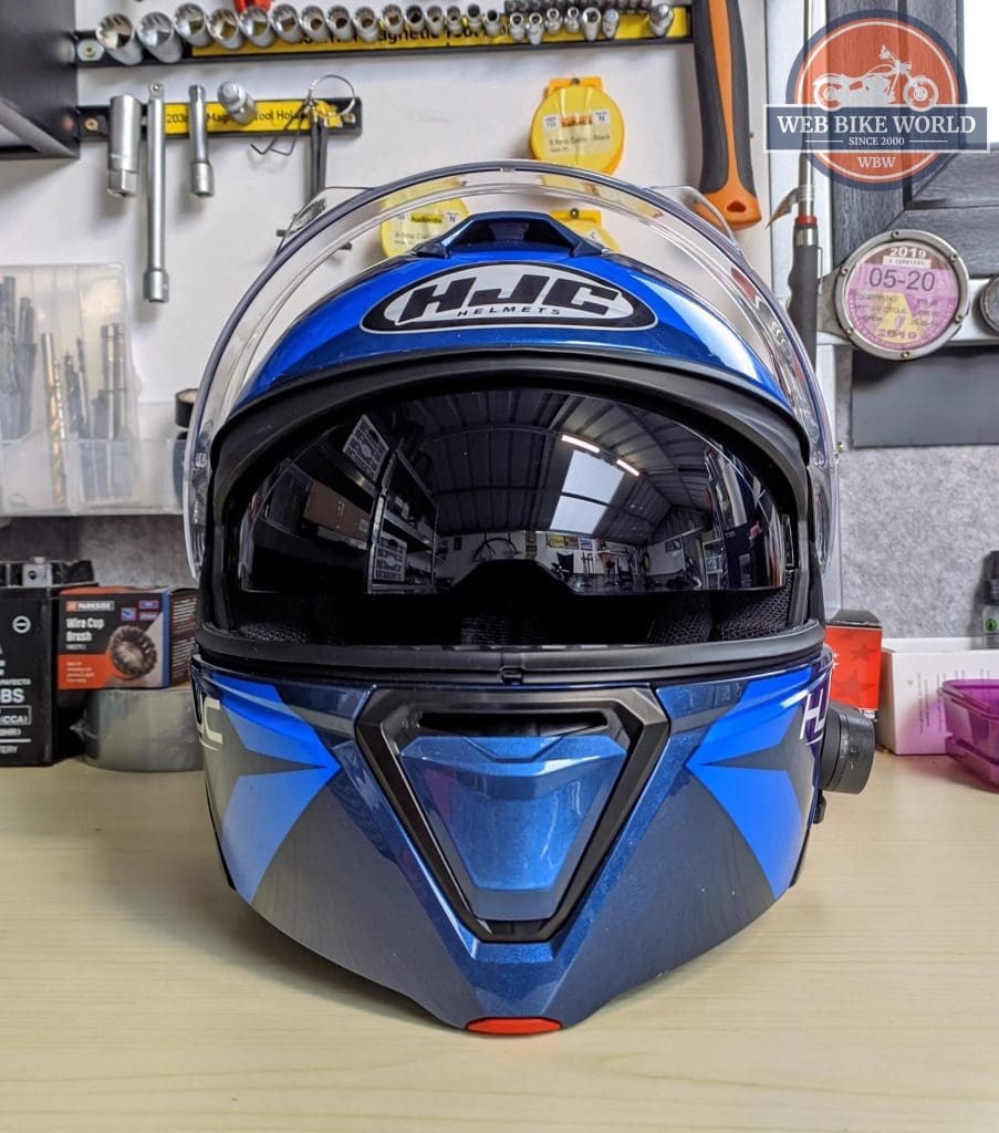 HJC i90 Modular Helmet Front View With Sun Visor Down