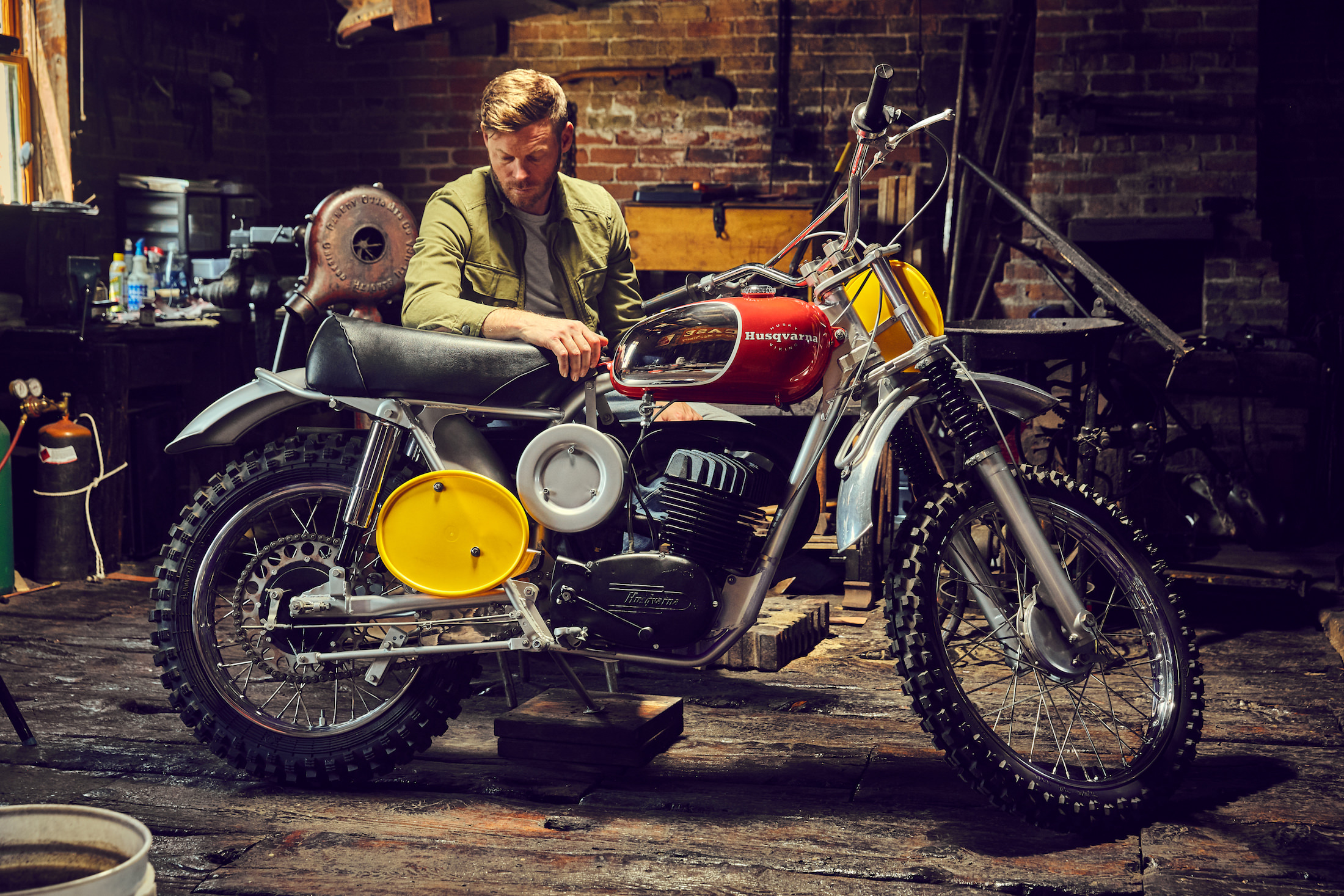 Steve McQueen next to his 1968 Husqvarna Viking 360