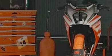 A sneak peek of the 2022 KTM RC390, from the advertisenal teaser trailer on Instagram