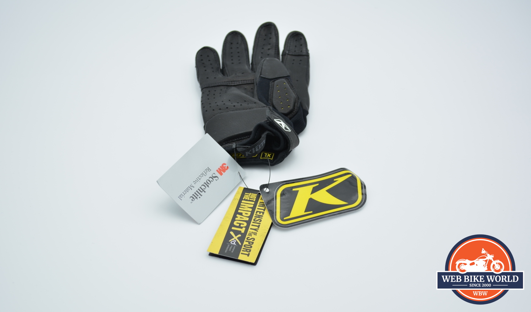 A view of the right KLIM Dakar Pro Glove, showing off the thin profile - perfect for hot days.
