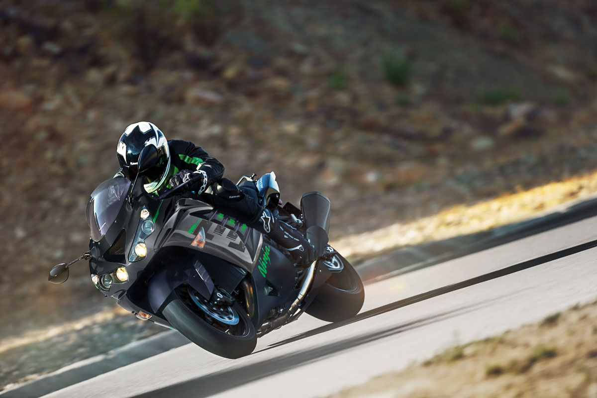 A view of a rider trying out the new 2021 Kawasaki Ninja ZX-14R on the road