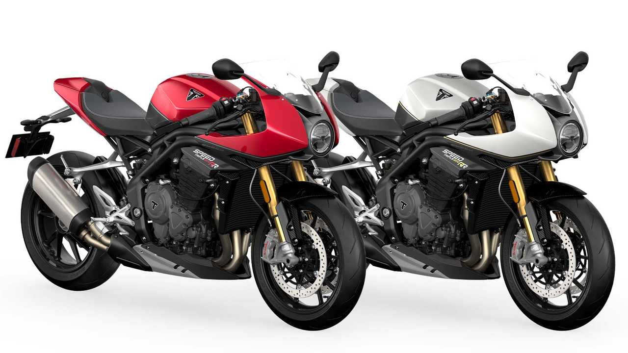 two color schemes for the 2022 Triumph Speed Triple 1200 RR
