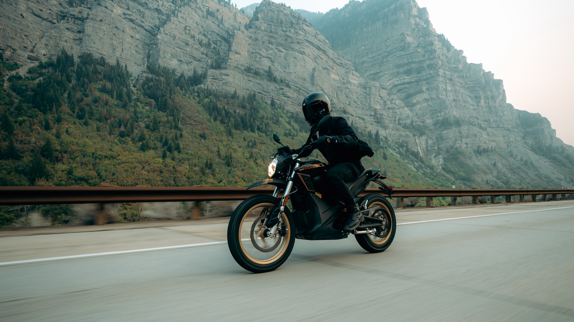 A view of a rider trying out a new bike model from Zero Motorcycles's 2022 lineup