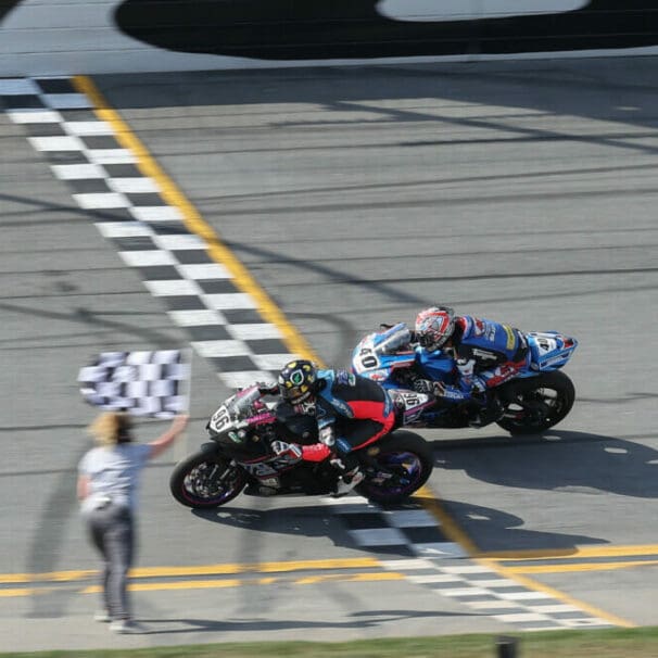 A view of racers vying for the title at the Daytona International Speedway