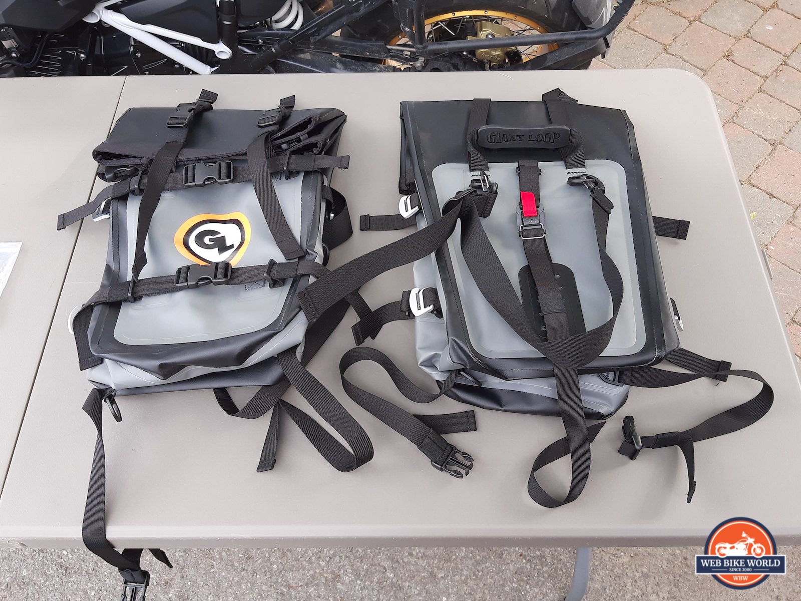 Front and rear of the GL MotoTrekk Panniers