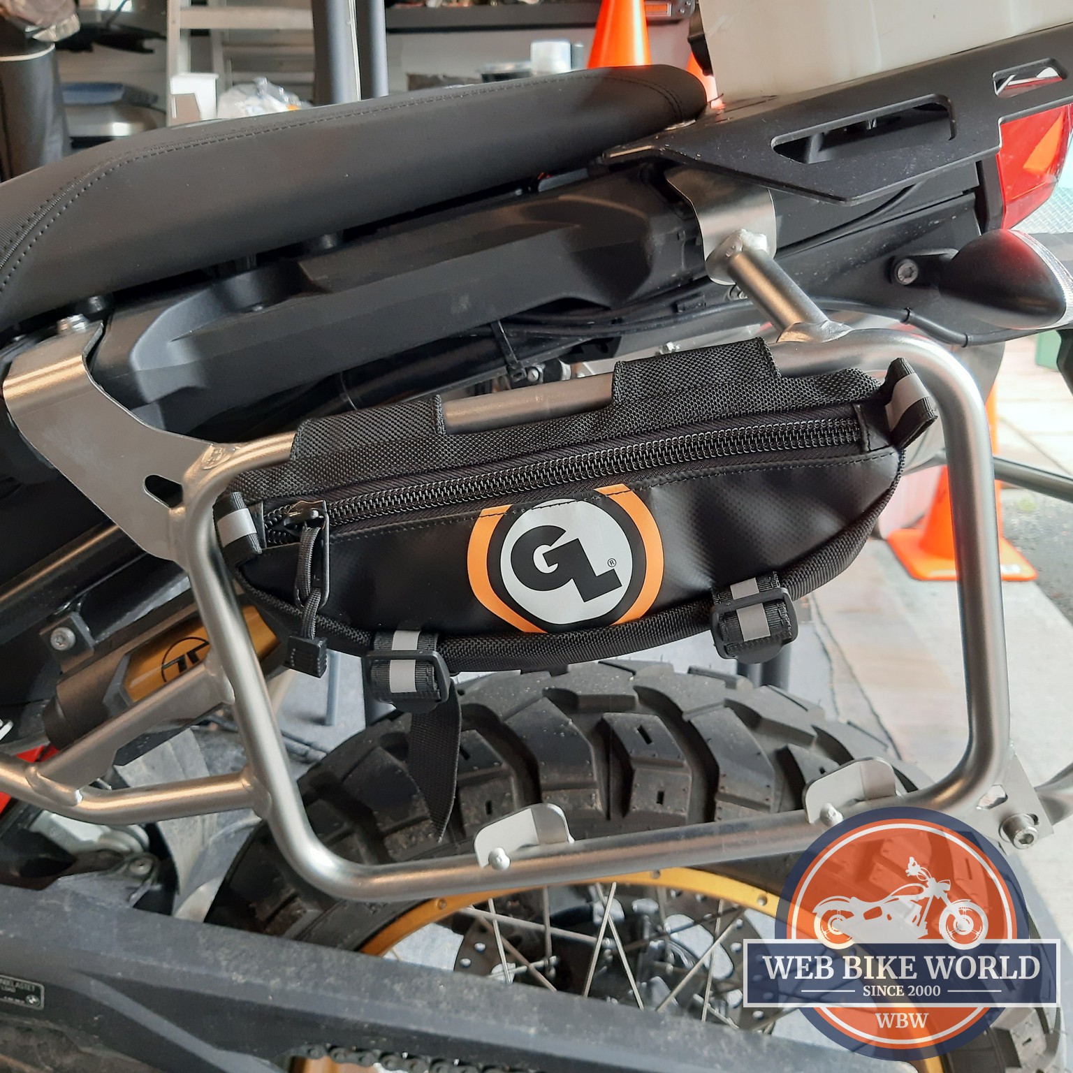 [REVIEW] Giant Loop ZigZag Handlebar Bag Honda NC700 Forum