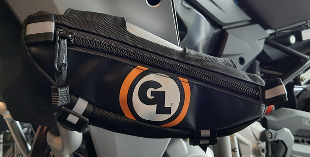Side view of ZigZag bag mounted on motorcycle Side view of ZigZag bag mounted on motorcycle