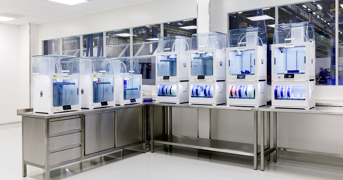 A view of the Ultimaker 3D printing machines available through the company