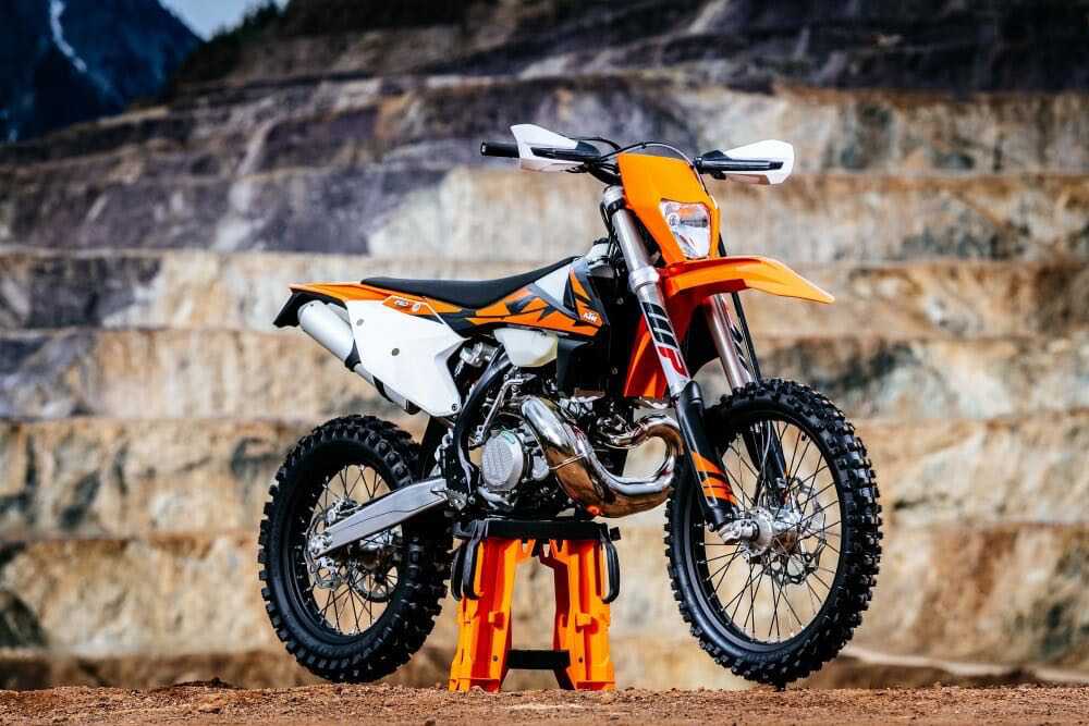 2018 KTM 250 XC-W TPI on stand in rocky canyon