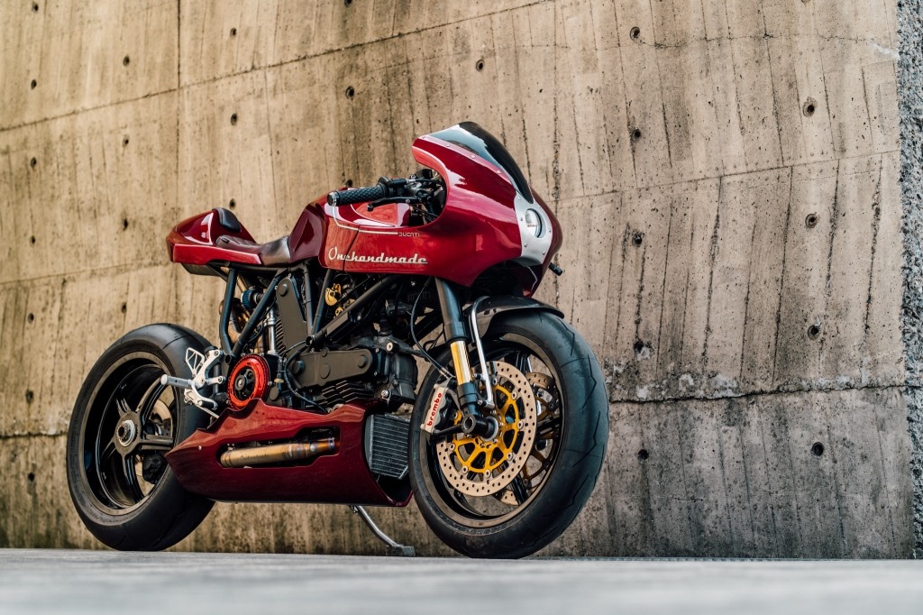 A 1979 Ducati MH900e, modded out by Onehandmade customs; media gleaned from Onehandmade's Facebook page