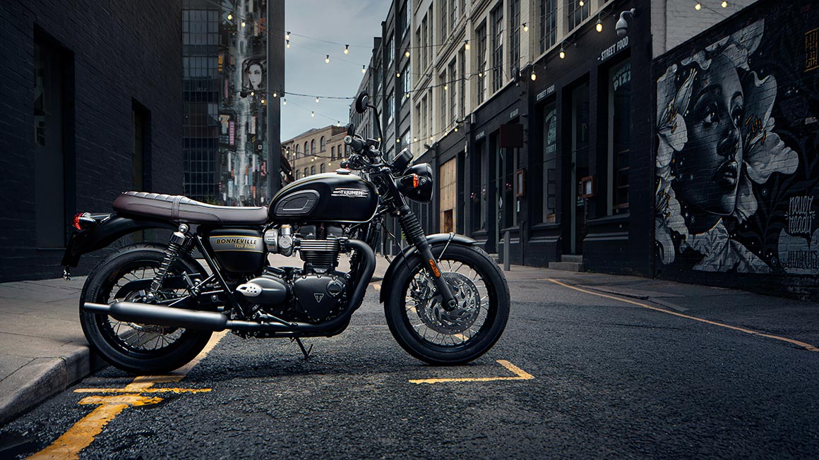 Bonneville T120 Black Gold Line