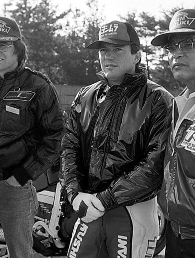 Etsuo Yokouchi (right) with racer Graeme Crosby (center) and John Ulrich (left) at the introduction of the 1985 GSX-R750 at the Ryuyo test track in Japan. Photo by Masao Suzuki, curated from RoadRacingWorld