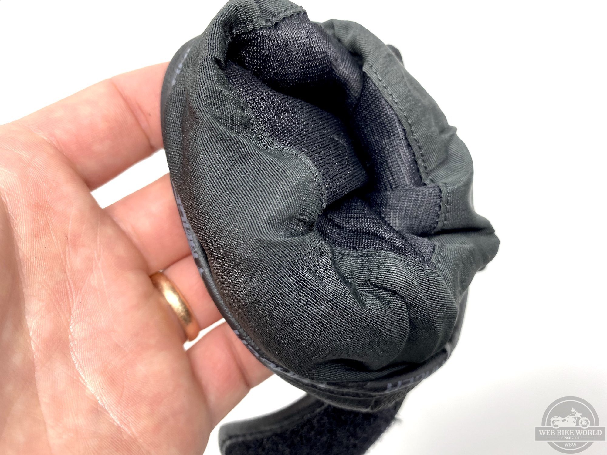 Closeup of the waterproof membrane on the MultiTop Short gloves