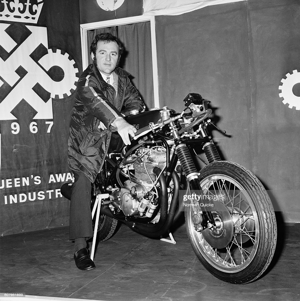 English motorcycle racer Paul Smart astride the new BSA Rocket, UK, 25th February 1971. (Photo by Norman Quicke/Daily Express/Getty Images)