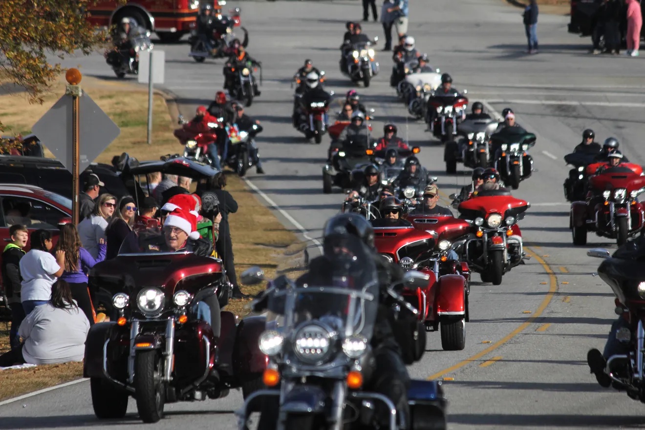 The 41st Annual Anderson Toy Parade Charity event, in which thousands of motorcyclists attended, helping hundreds of families in anticipation of this year's end-of-year holidays.