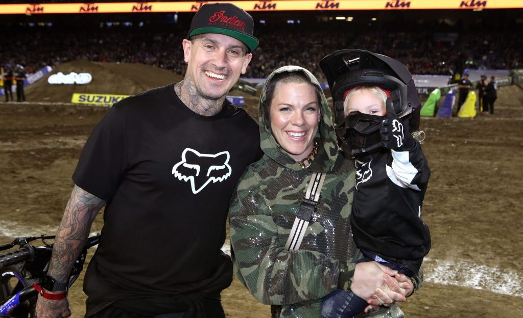 Freestyle Motocross Icon Carey Hart with his wife - Pink - and kids