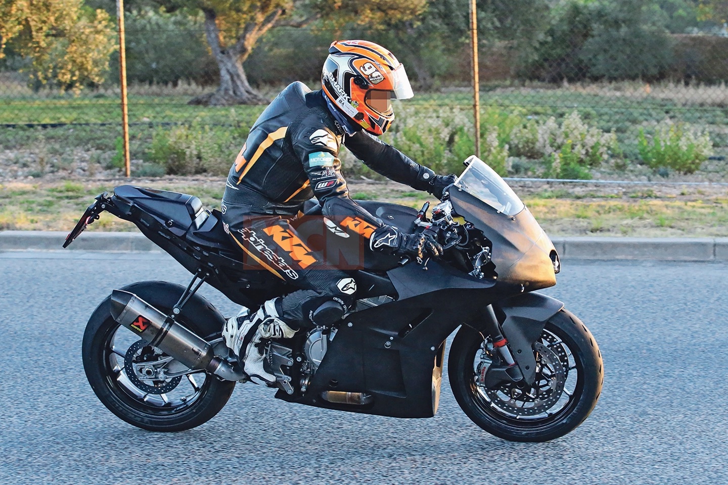 A spy shot of a recent prototype taken out for some air: Media courtesy of MCN.