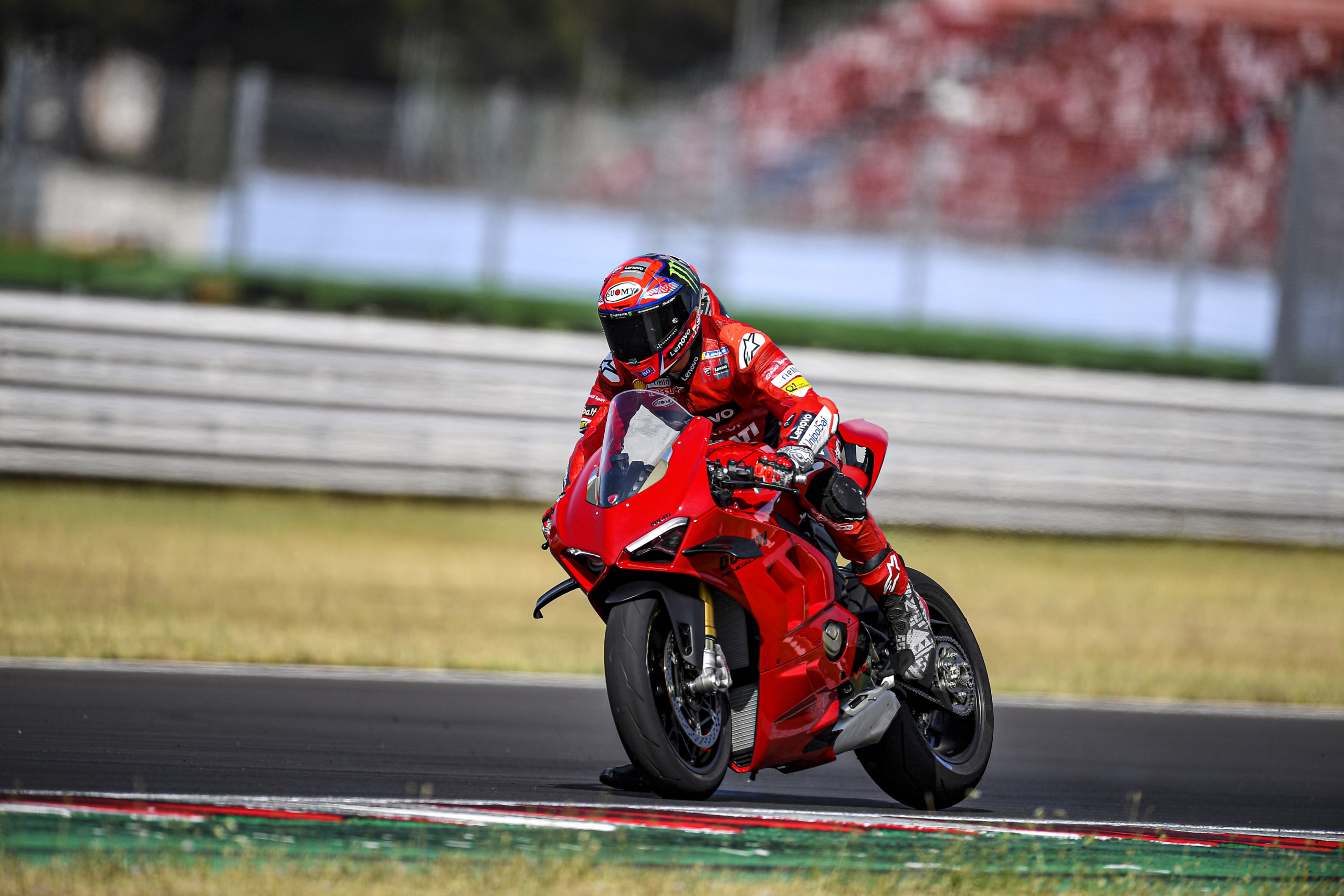 Ducati's new 2022 Panigale V4 and V4 S: bike on the track