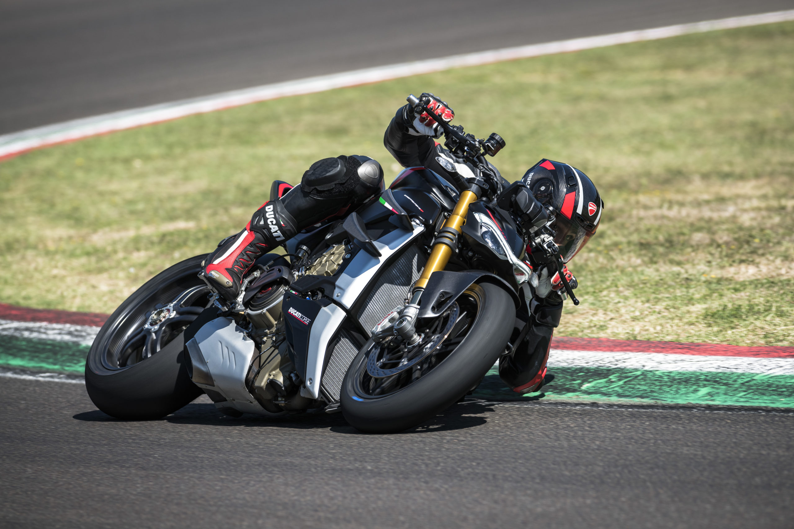 Ducati's all new variant of the Streetfighter V4: The V4 SP