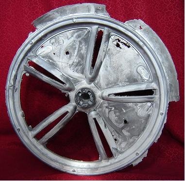 the rear wheel of a motorcycle (magnesium alloy)