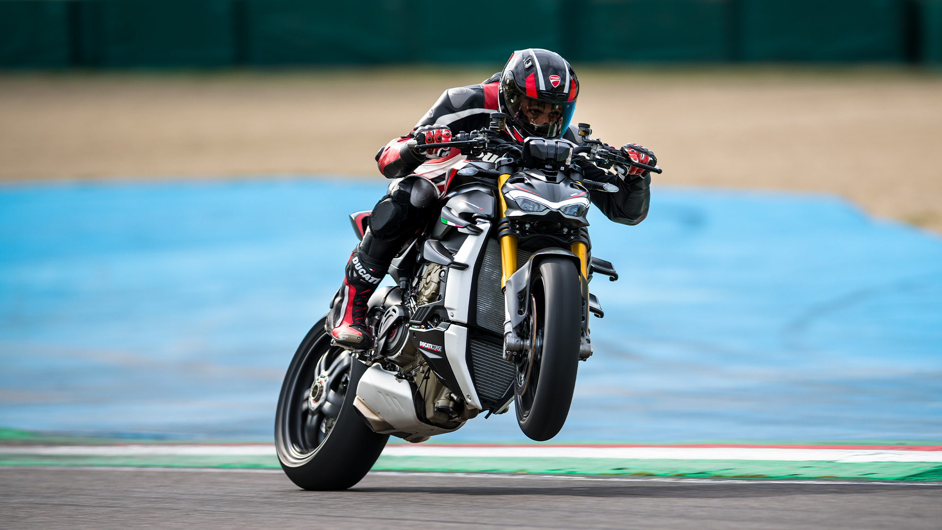 Ducati's all new variant of the Streetfighter V4: The V4 SP