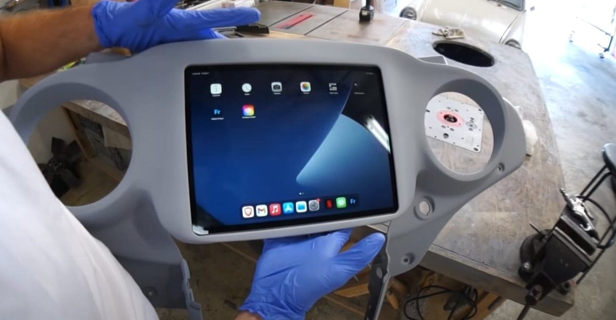 A view of the iPad Pro dash created for.a Harley-Davidson Street Glide
