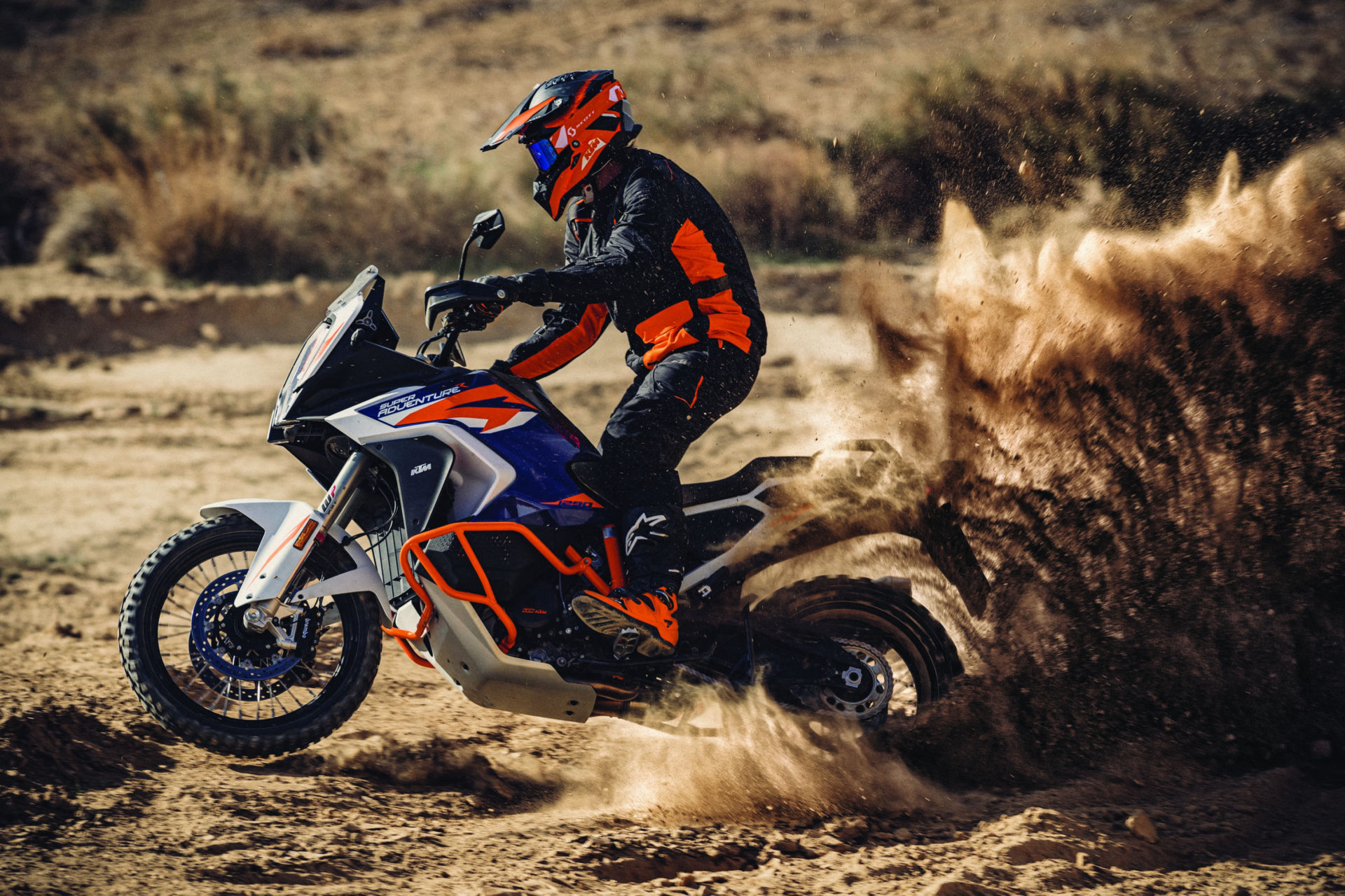KTM: 1290 Super Adventure S \u0026 R Set To 