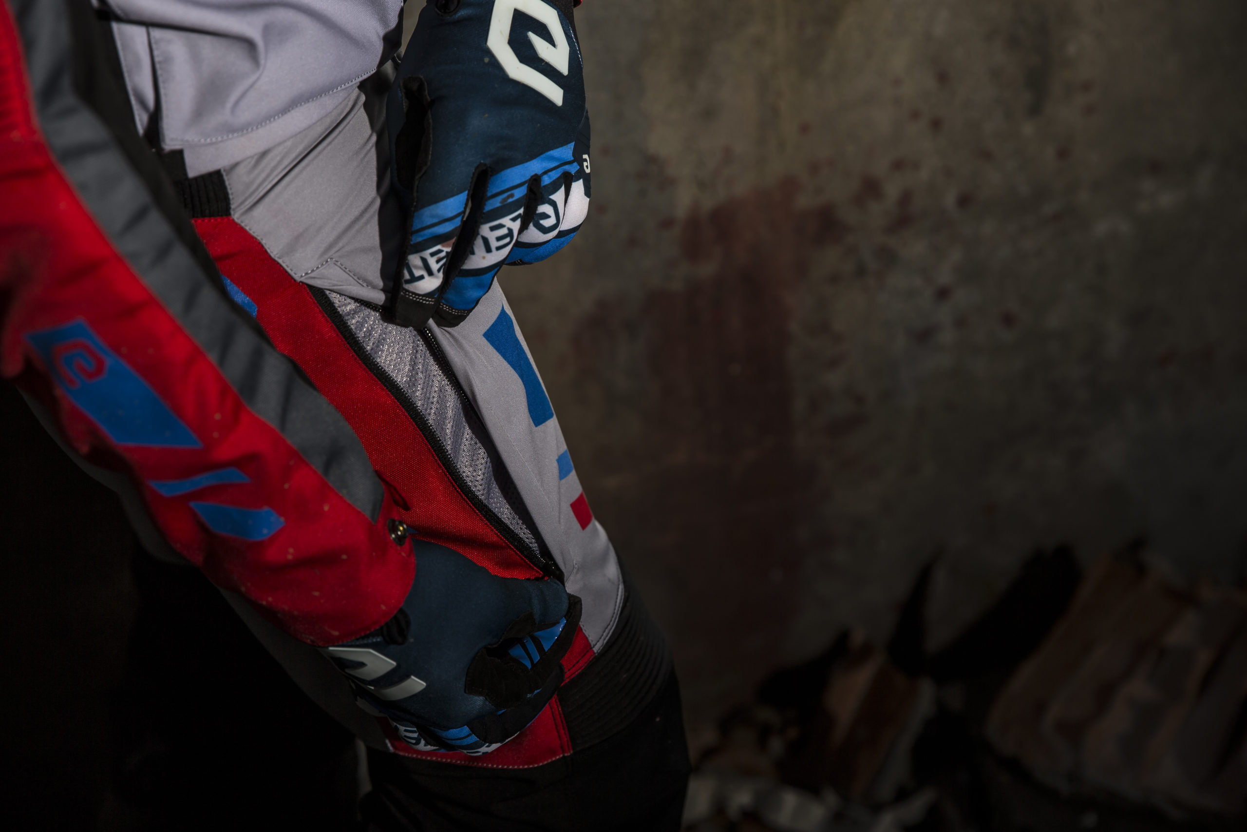 A view of the new MUD MAXI gear from ELEVEIT motorcycle gear brand - available as of Dec 2021