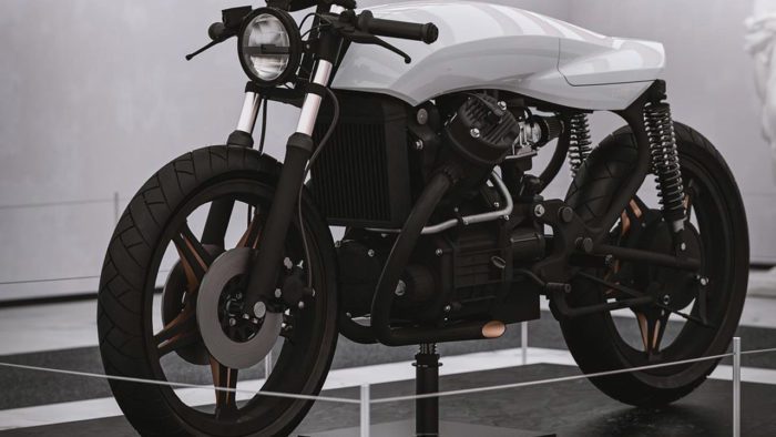 a rebuilt 1997 Honda CX500 christened ‘the Biancaneve,’ or ‘Snow White’, courtesy of Dotto Creations