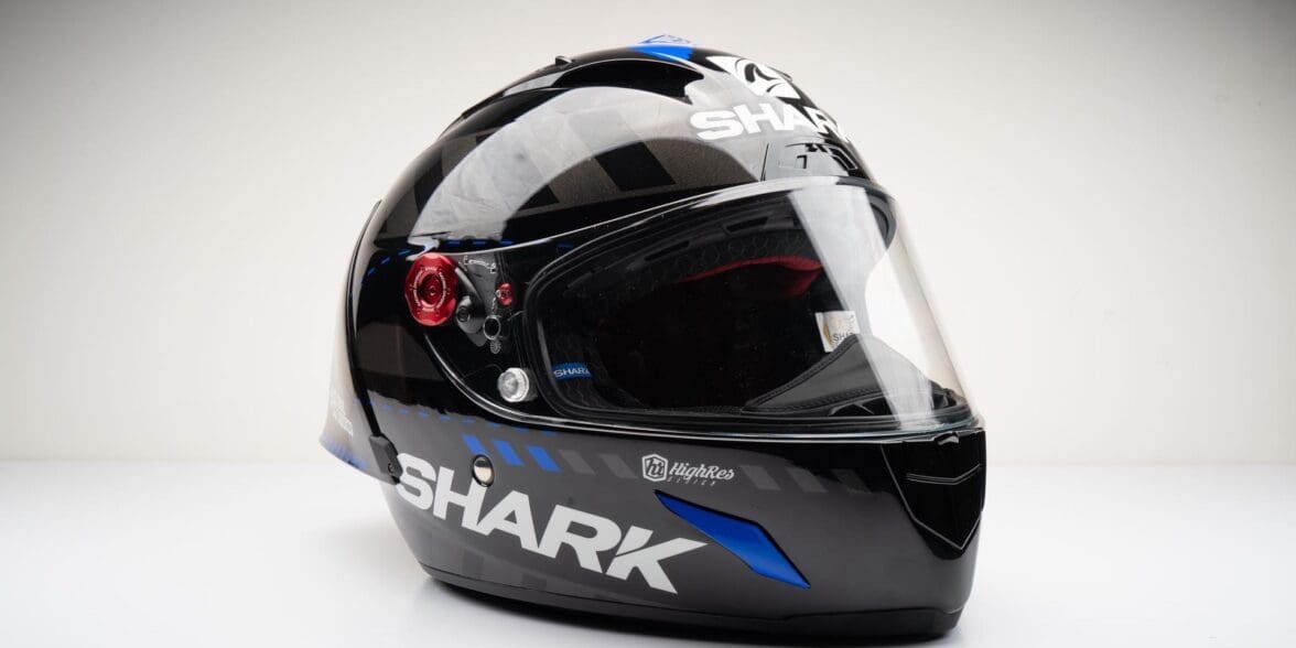 Three quarter view of Race-R Pro GP Spoiler Lorenzo Winter Test Edition Helmet